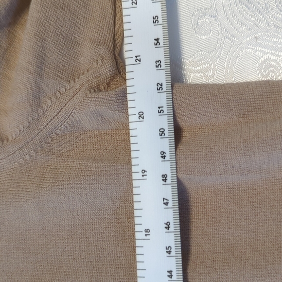 H&M merino wool v neck sweater - Picture 3 of 5